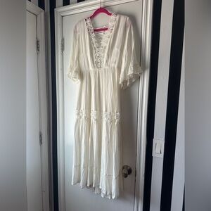 Saints + Secrets White Boho Lace-Up Midi Dress NWT Size M